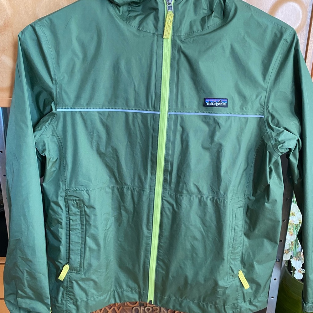 Patagonia Kids Raincoat in Fresh Green with Yellow Accents